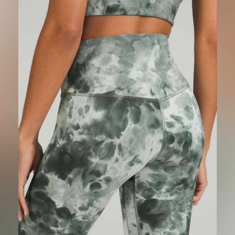 Lululemon Align leggings Green Gray Tie Dye Smoked Spruce Size 6 Yoga Workout